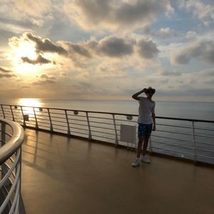 Meet your Posher, Johnny